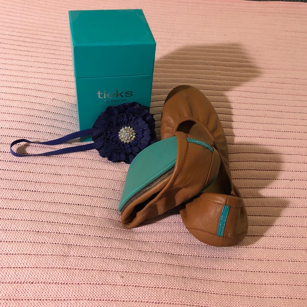Chestnut Tieks - Size 10
